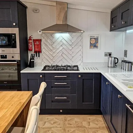 2 Bed In Oc-b32821 Lodge Pickering